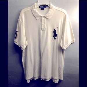 I’m selling a polo shirt!!!